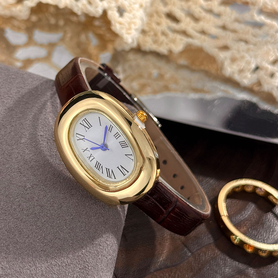 Ladies' New Oval Bathtub Egg-S - Vintage Fashion Watches recension och pris