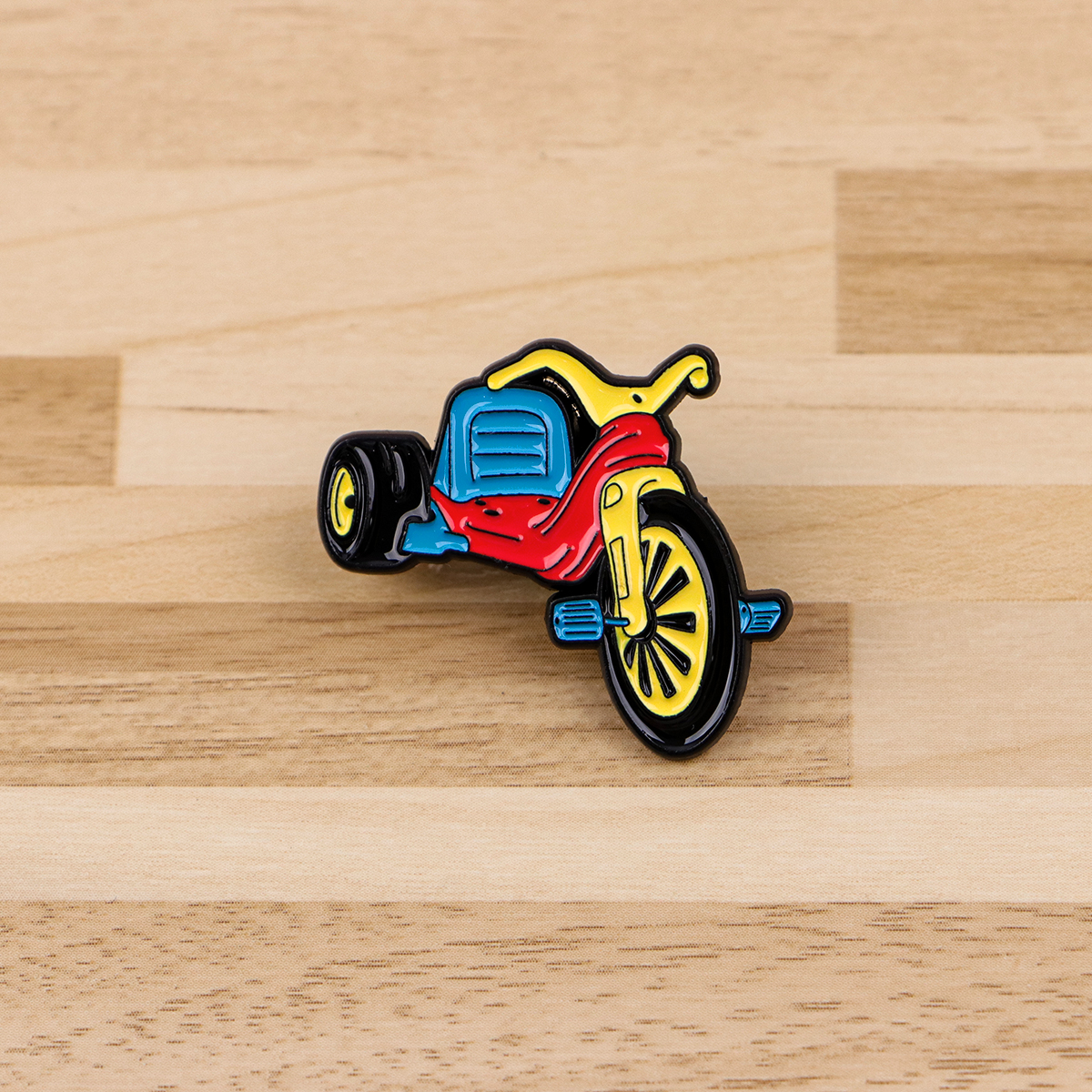 Retro Bicycle Enamel Pin Vinta - Vintage Fashion Designers recension och pris