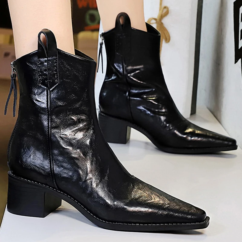 Designer Punk Vintage Pointed  - Vintage Fashion Designers recension och pris