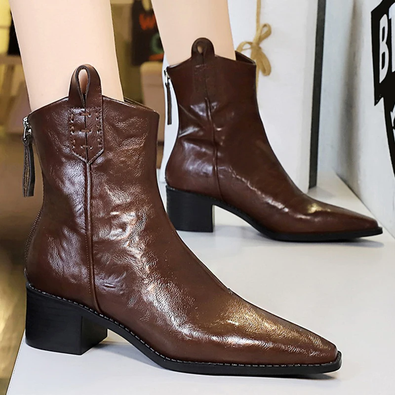 Designer Punk Vintage Pointed  - Vintage Fashion Designers recension och pris