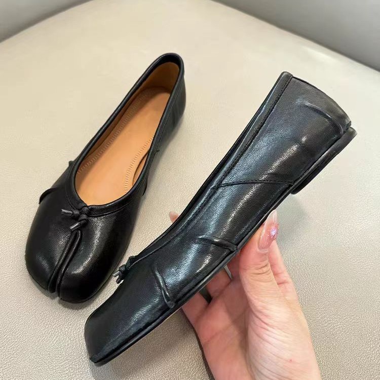 Fashion Split Toe Flat Hoof Ma - Vintage Fashion Designers recension och pris