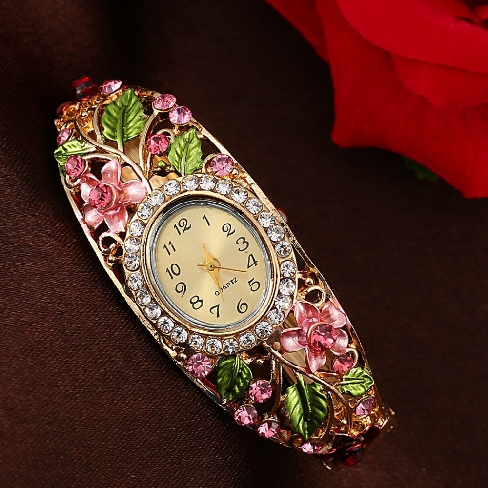 Rich In Flowers Vintage Watch  - Vintage Fashion Week recension och pris