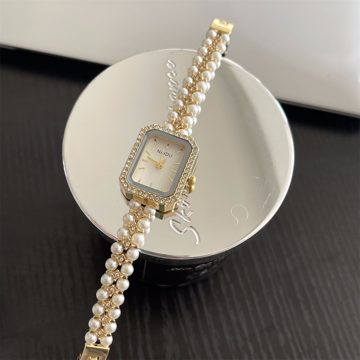 Luxury Women Bracelet Watch Sm - Vintage Fashion Watches recension och pris