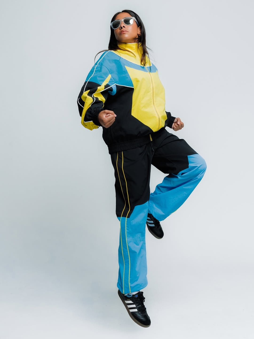 Y2K Fashion Anime Design 2 Pie - Vintage Fashion Streetwear recension och pris