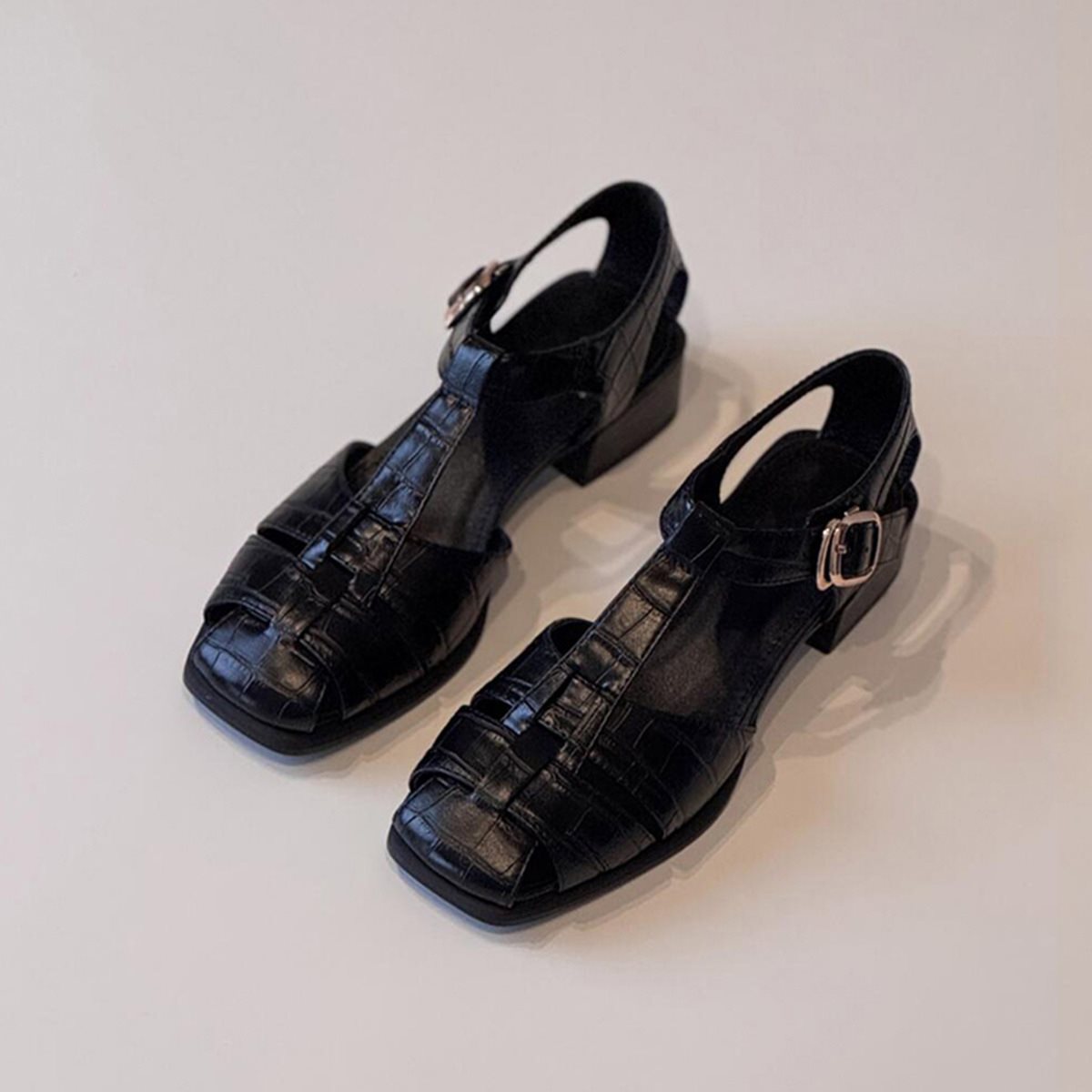 Women's Sandals Summer New Fas - Vintage Fashion Designers recension och pris