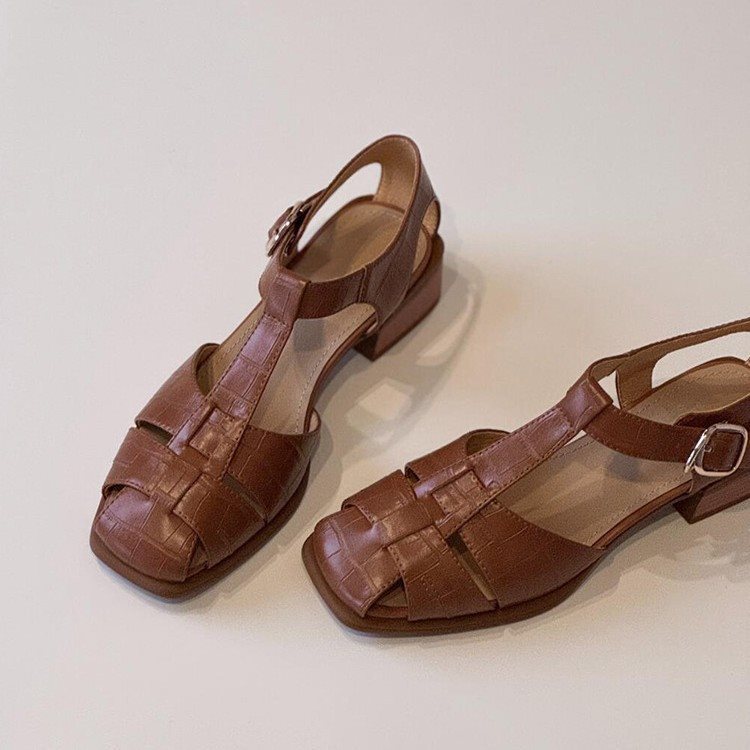 Women's Sandals Summer New Fas - Vintage Fashion Designers recension och pris