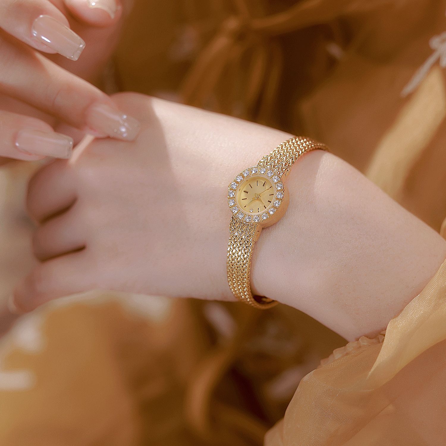 Vintage Women's Wristwatch Lux - Vintage Fashion Watches recension och pris