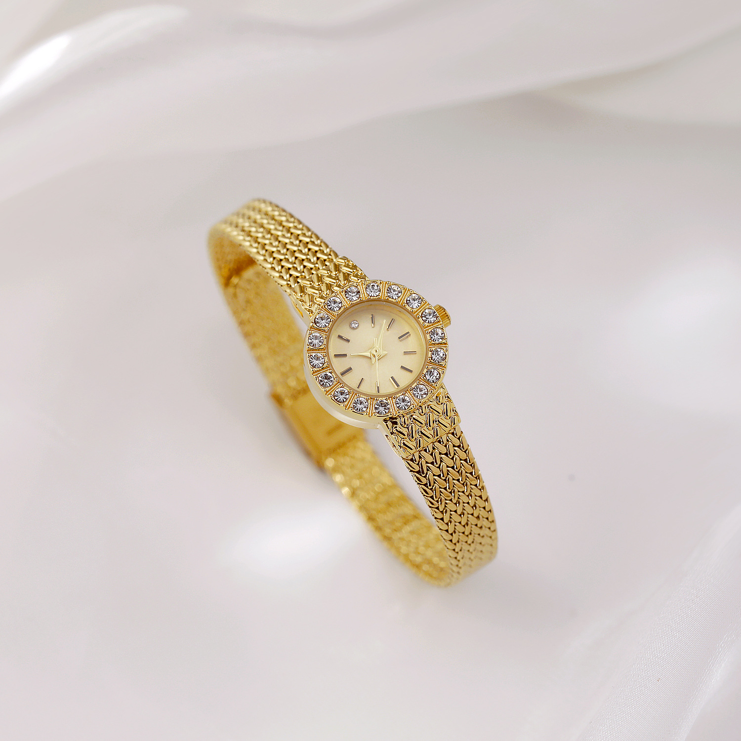 Vintage Women's Wristwatch Lux - Vintage Fashion Watches recension och pris