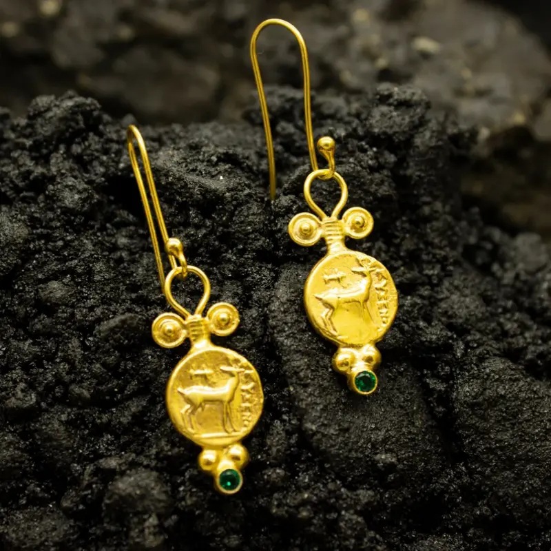 JK Vintage Gold Embossed Deer  - Vintage Fashion Market recension och pris